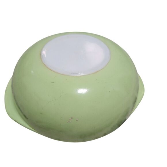 Vintage Pyrex 024 2 QT Yellow Casserole Dish Bowl with Handles Baking Collection - Picture 4 of 8